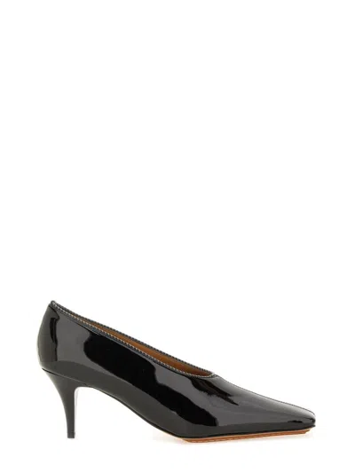 Stella Mccartney Square Toe Shoe In Black