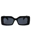 Stella Mccartney Sc40047i-y Sunglasses In 01a Shiny Black / Smoke