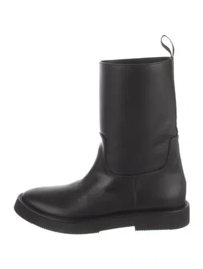 Pre-owned Stella Mccartney Vegetarian Leather Boots In Black