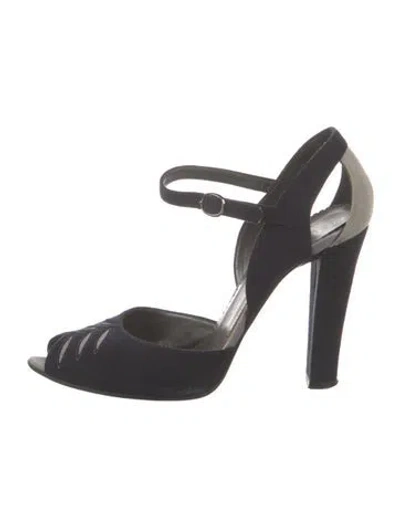Pre-owned Stella Mccartney Vegetarian Suede Pumps In Blue