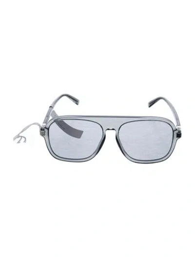 Pre-owned Stella Mccartney Wayfarer Tinted Sunglasses W/ Tags In Gray