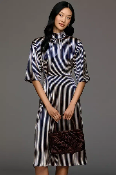 Stella Nova Silk Blend Short-sleeve Midi Dress In Blue