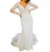 Stella York Lace Long-sleeve Wedding Dress In Ivory In White