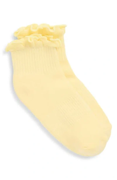 Stems Ruffle Cotton Blend Quarter Socks In Yellow