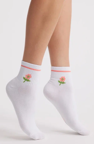 Stems Wildflower Embroidered Ankle Socks In White