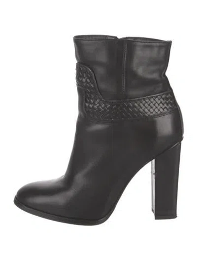Pre-owned Stephane Kélian Leather Boots In Black