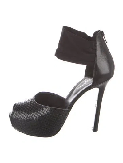 Pre-owned Stephane Kélian Leather Sandals In Black