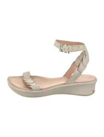 Pre-owned Stephane Kélian Leather Sandals In Neutral