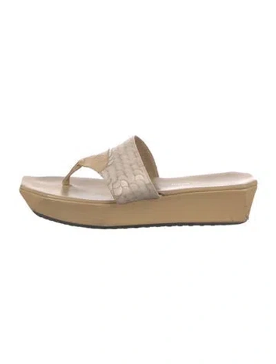Pre-owned Stephane Kélian Leather Slides In Neutral