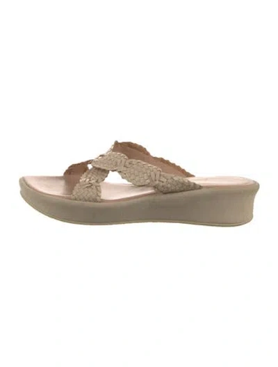 Pre-owned Stephane Kélian Leather Slides In Neutral