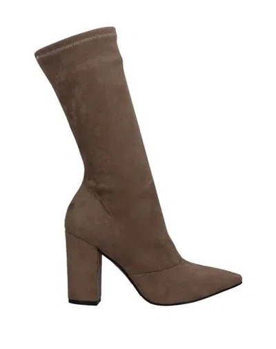 Stephen Good  London Stephen Good London Woman Ankle Boots Beige Size 8 Textile Fibers