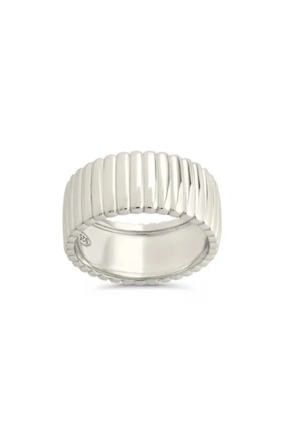Sterling Forever Robyn Ribbed Band Ring In Metallic