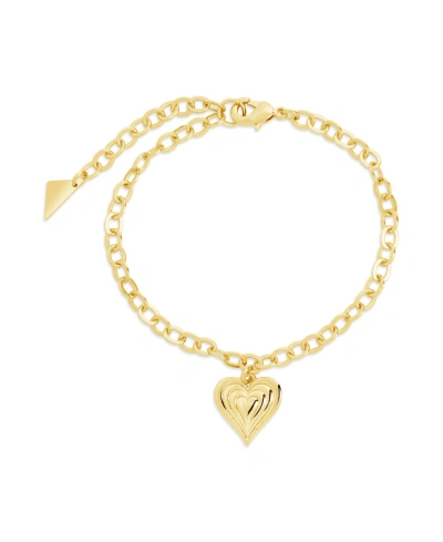 Sterling Forever 14k Plated Beating Heart Charm Bracelet In Gold