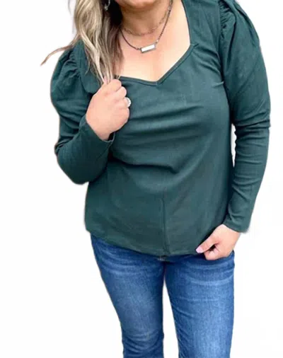 Sterling Kreek Classy Longsleeve Top In Green