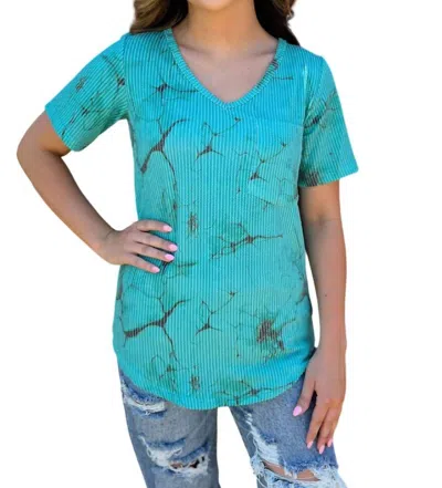 Sterling Kreek Herd V-neck Top In Turquoise In Blue