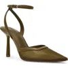 Steve Madden Alliance Pointed Toe Pump