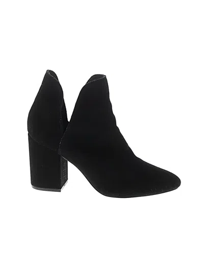 Pre-owned Steve Madden Ankle Boots In Black