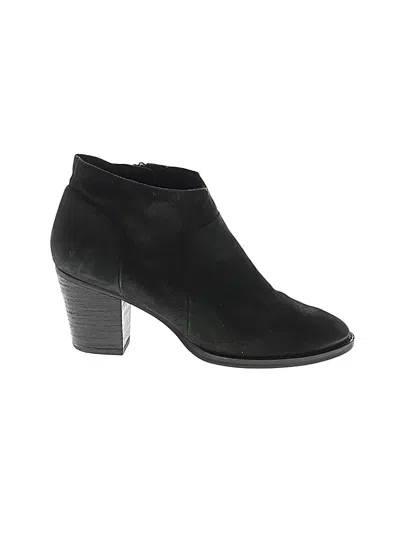 Pre-owned Steve Madden Ankle Boots In Black