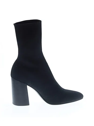 Pre-owned Steve Madden Ankle Boots In Black