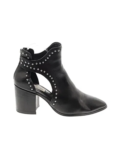 Pre-owned Steve Madden Ankle Boots In Black