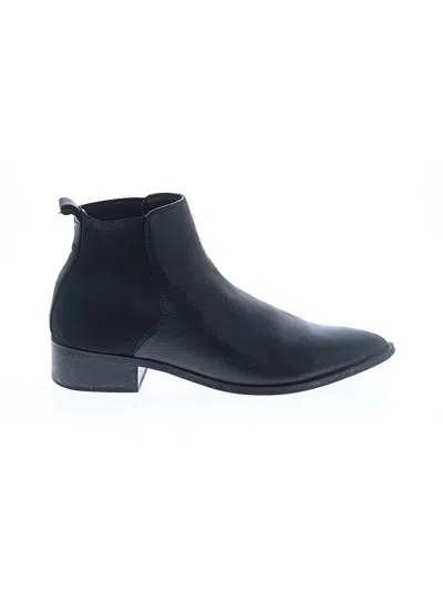 Pre-owned Steve Madden Ankle Boots In Black