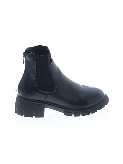 Pre-owned Steve Madden Kids' Ankle Boots In Black