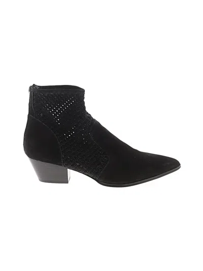 Pre-owned Steve Madden Ankle Boots In Black