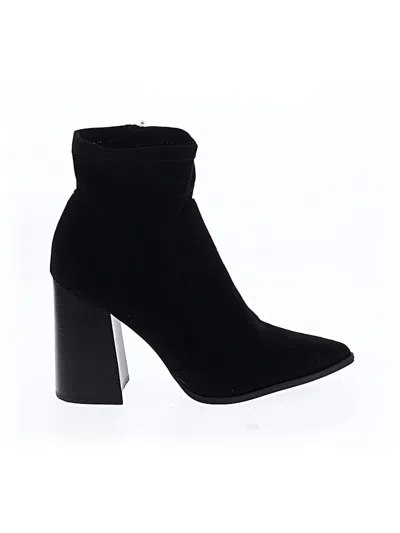Pre-owned Steve Madden Ankle Boots In Black