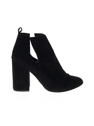 Pre-owned Steve Madden Ankle Boots In Black