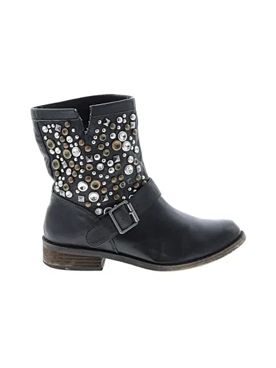 Pre-owned Steve Madden Ankle Boots In Black