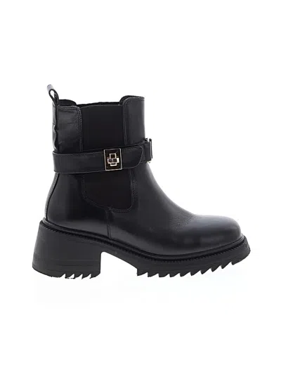 Pre-owned Steve Madden Ankle Boots In Black