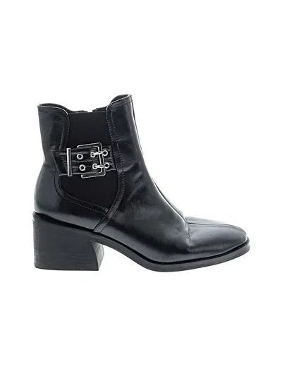 Pre-owned Steve Madden Ankle Boots In Black