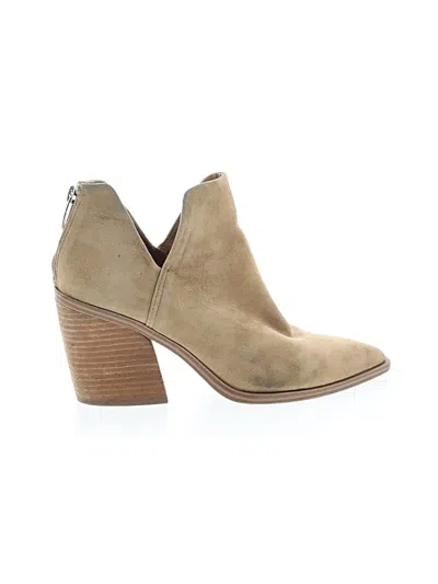 Pre-owned Steve Madden Ankle Boots In Brown