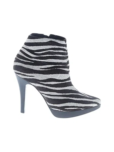 Pre-owned Steve Madden Ankle Boots In Brown