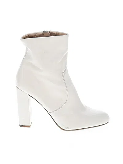 Pre-owned Steve Madden Ankle Boots In Ivory