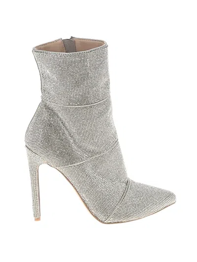 Pre-owned Steve Madden Ankle Boots In Silver