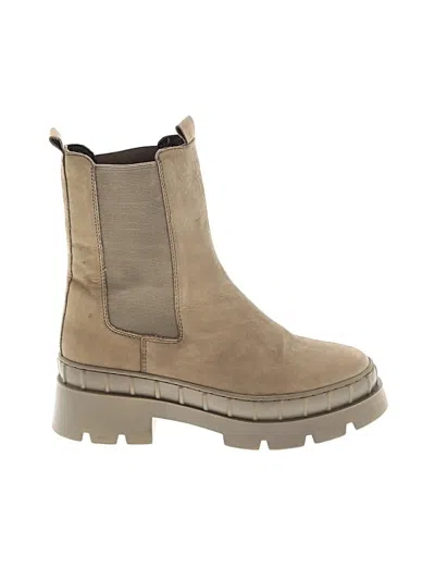 Pre-owned Steve Madden Ankle Boots In Tan