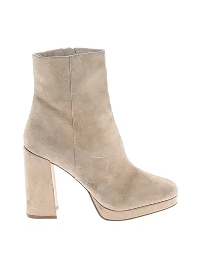 Pre-owned Steve Madden Ankle Boots In Tan