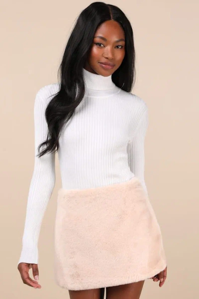 Steve Madden Aviva Beige Faux Fur Mid-rise Skort