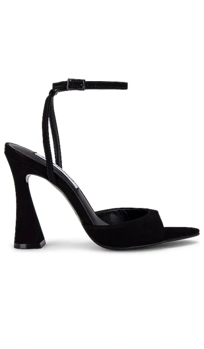 STEVE MADDEN BEKI HEEL