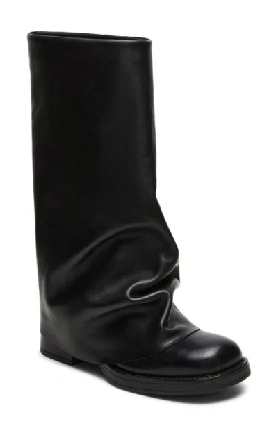 Steve Madden Benton Boot