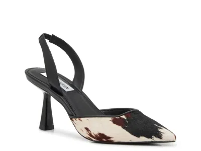 Steve Madden Beyah Pump In Multi