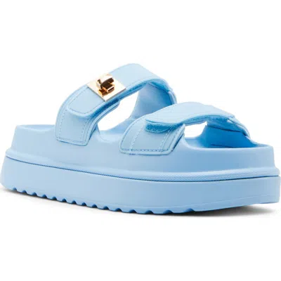 Steve Madden Bigschmona Platform Sandal In Sky Blue