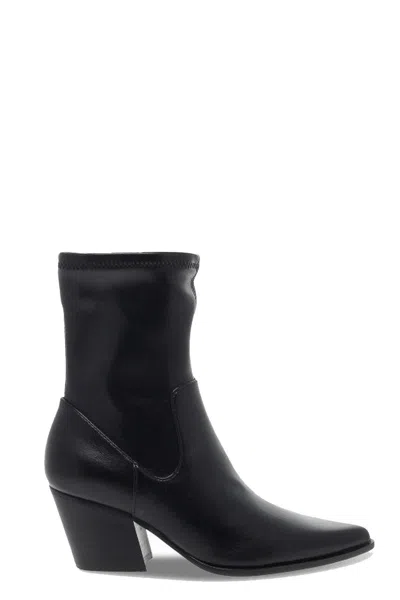 Steve Madden 短靴 黑色 In Black