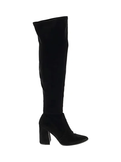 Pre-owned Steve Madden Boots In Black