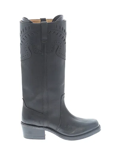 Pre-owned Steve Madden Boots In Black