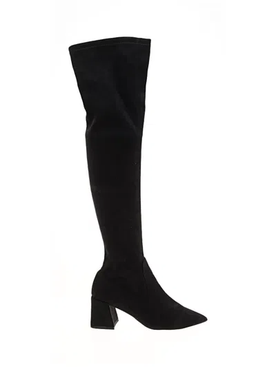 Pre-owned Steve Madden Boots In Black