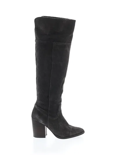 Pre-owned Steve Madden Boots In Brown