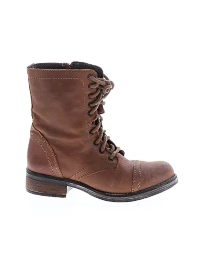 Pre-owned Steve Madden Boots In Brown