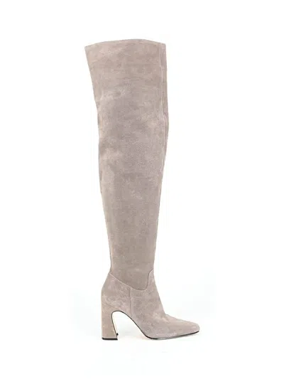 Pre-owned Steve Madden Boots In Gray